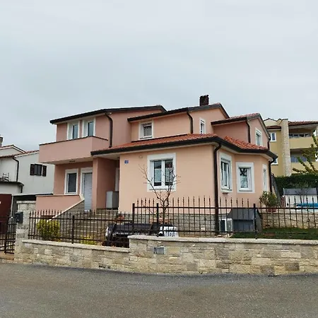 Tonis Apartment Buje Exterior photo